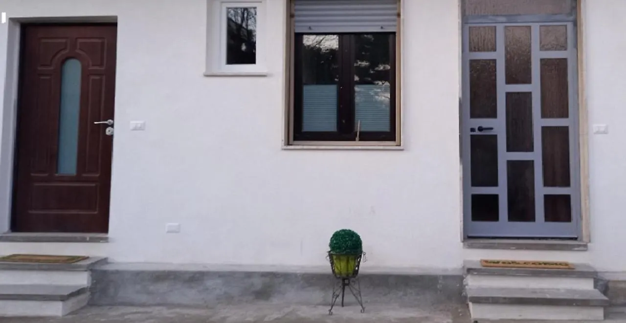 Affittacamere Il Cortile Dei 3 Camera Matrimoniale Gallarate